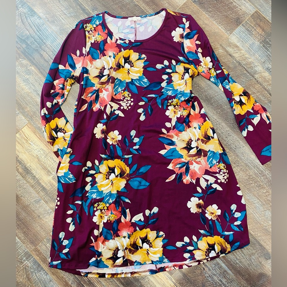 shift style jersey knit dress with POCKETS